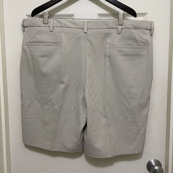 Haggar Cool 18‎ Pro 4-Way Stretch Golf Shorts Expandable Waist Men's Size 44 - Picture 2 of 8